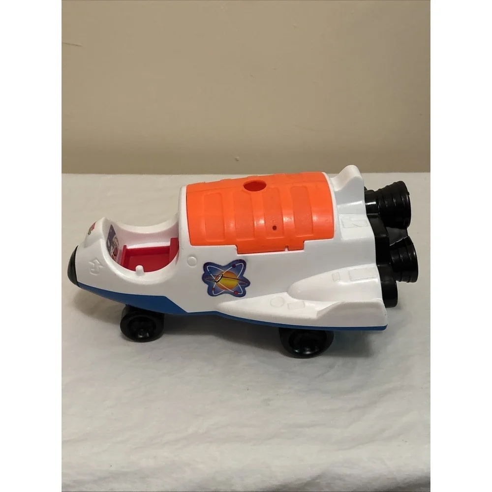 2010 Fisher Price Little People Rumble n Blast Space Ship 2 Figures T7171